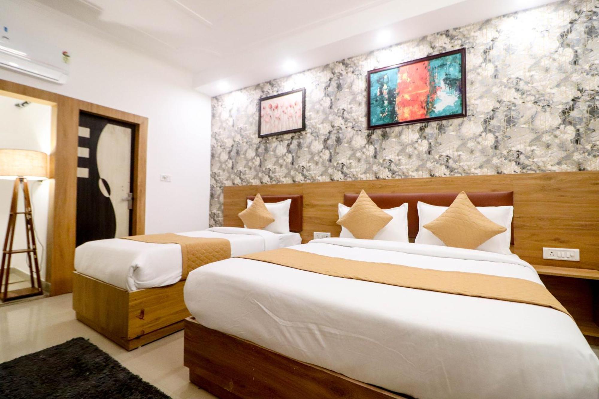 Hotel Stay Villa Delhi Airport Ню Делхи Екстериор снимка